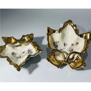 Rare Vintage Gold Floral Leaf Trinket Or Ashtay Pair - #Frenchcountry  #floral